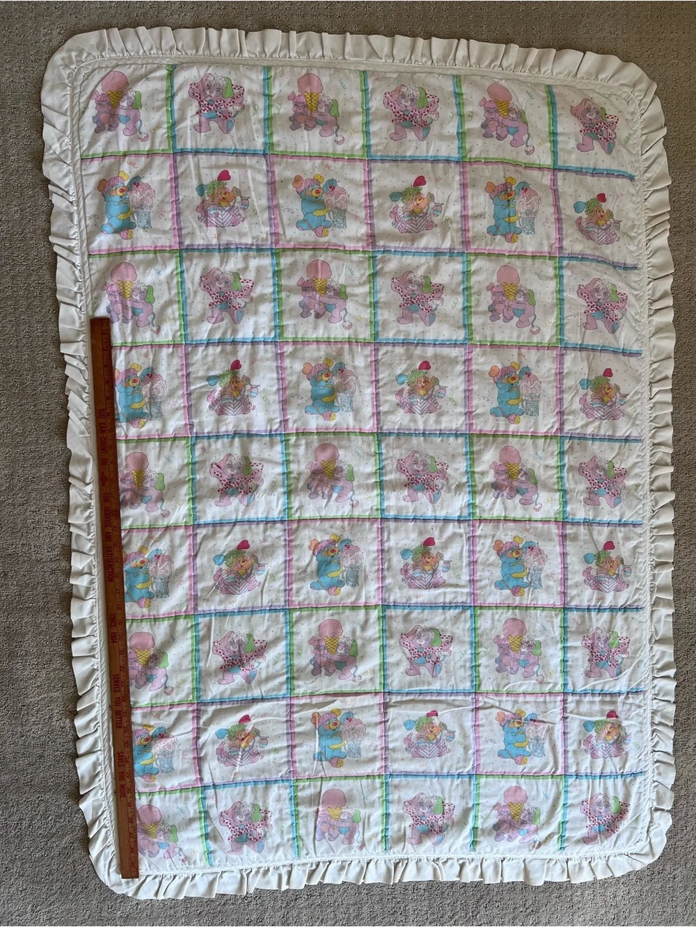 vintage 1980s Popple quilt crib coverlet